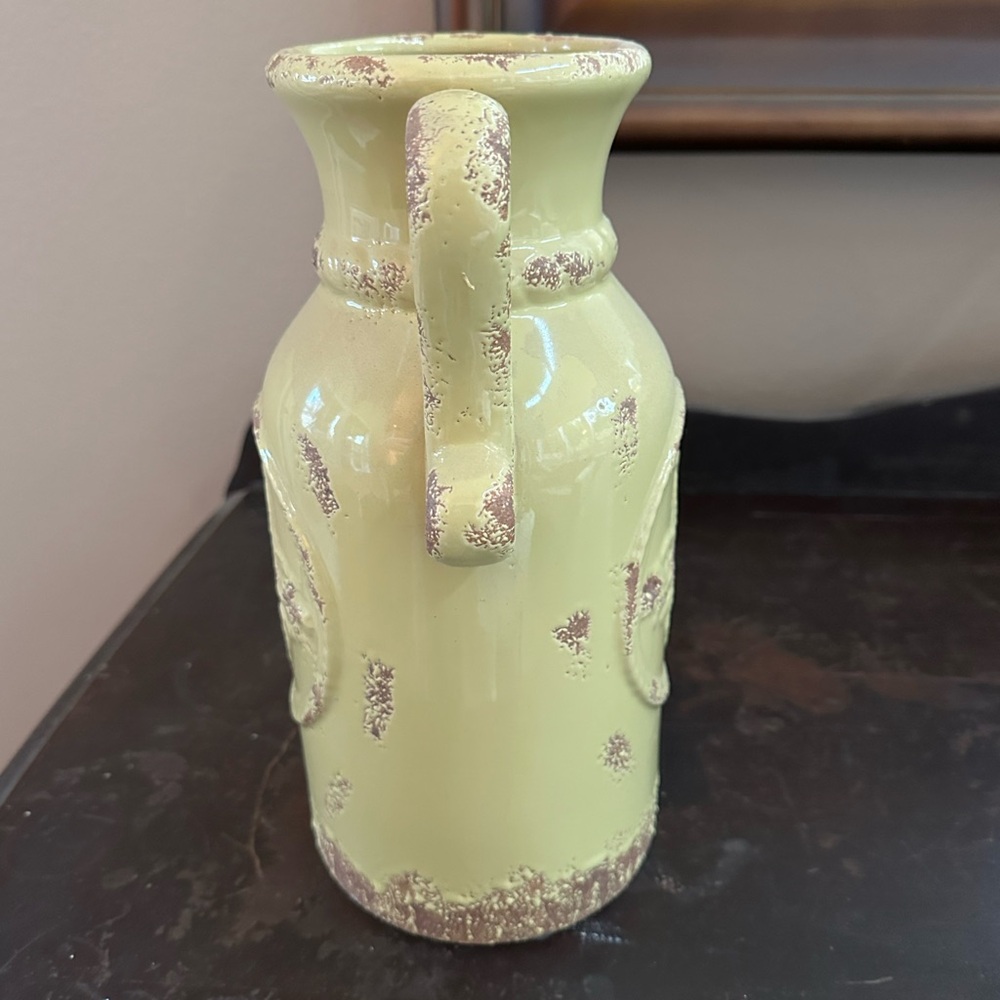 Southern Living At Home/ Willow House Lime/Yellow Ornate Vase - Picture 2 of 4